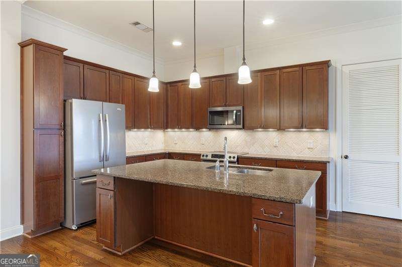 360 CHAMBERS Street Woodstock - Photo 20