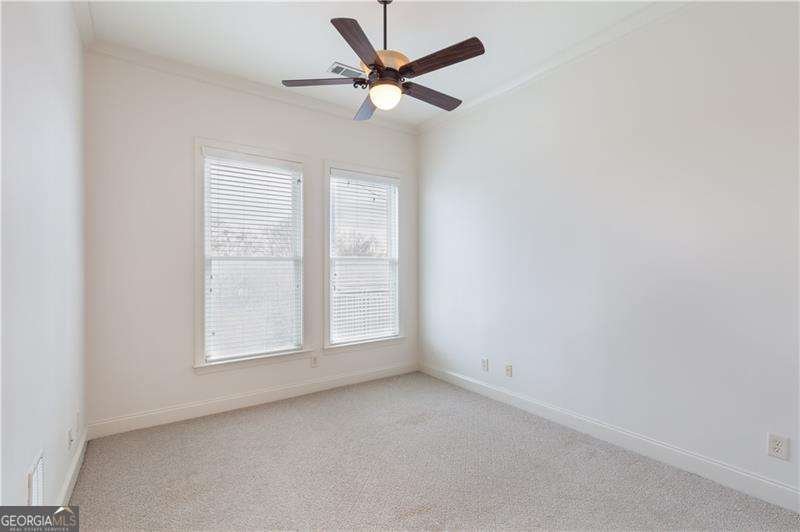 360 CHAMBERS Street Woodstock - Photo 24
