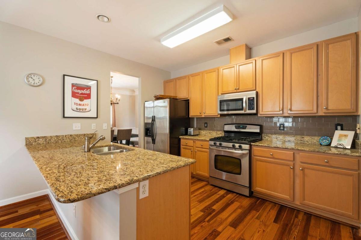 878 Scales Road Suwanee - Photo 8