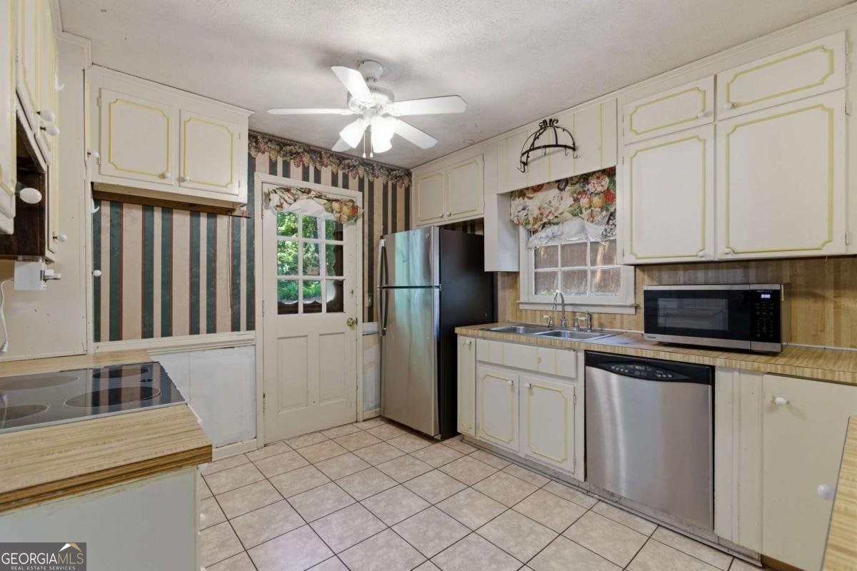 328 Lake Forest Drive Acworth - Photo 14