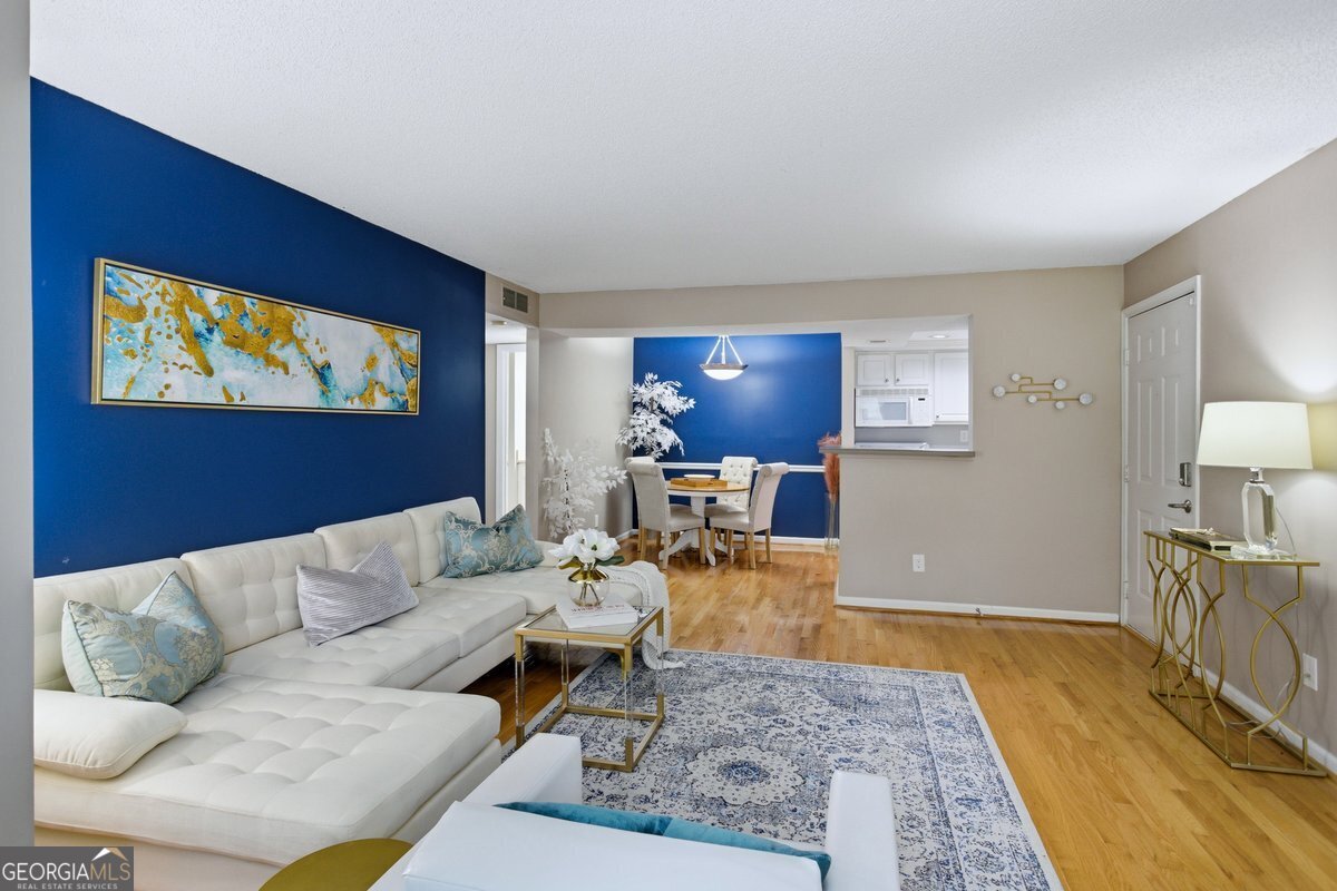 3069 Chastain Park Court Atlanta - main photo