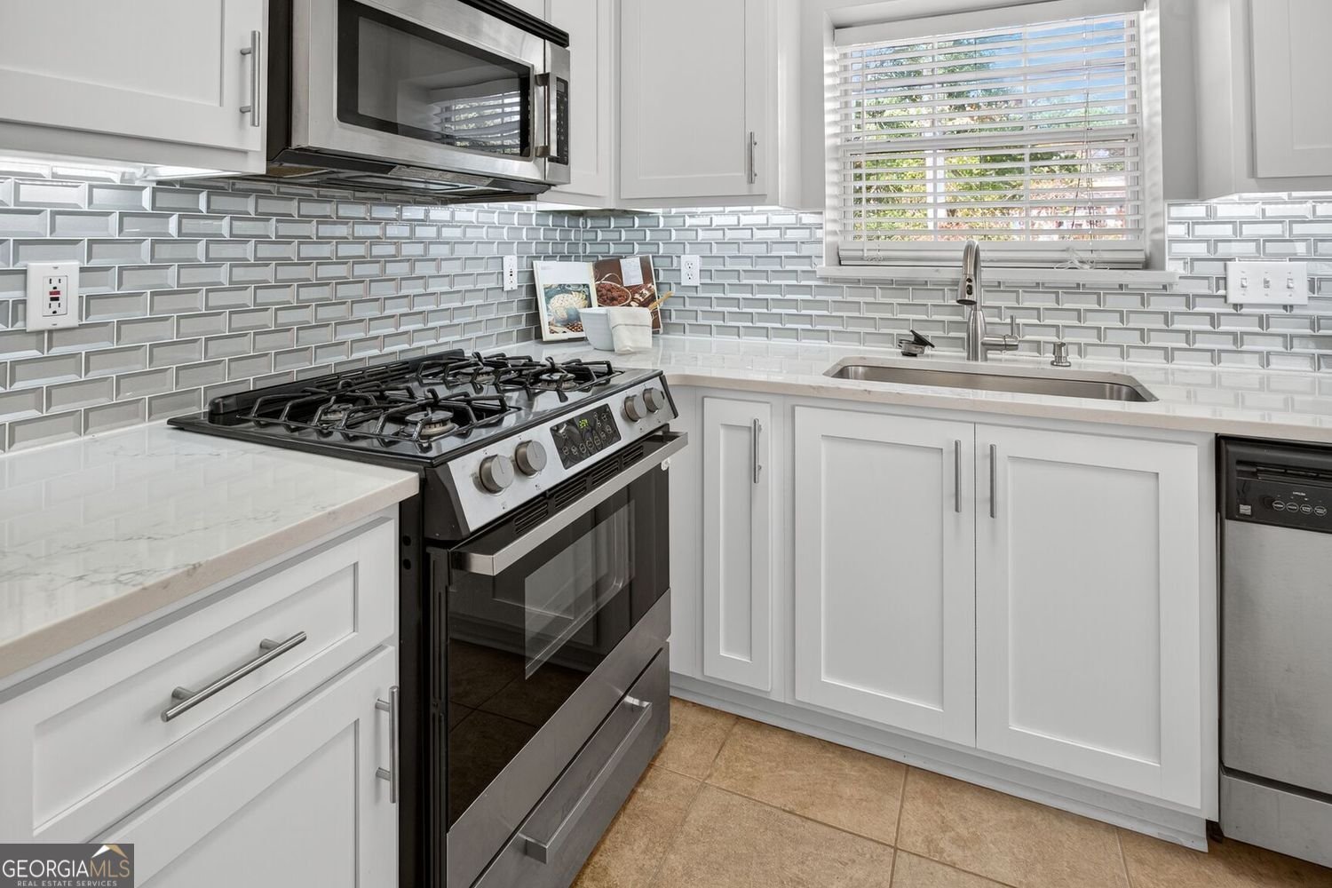 206 Las Brasis Court Peachtree City - Photo 19