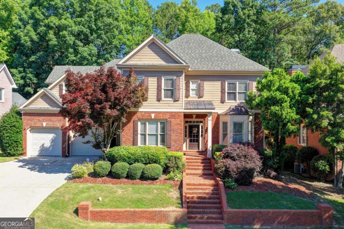 991 Moores Walk Lane Suwanee - main photo