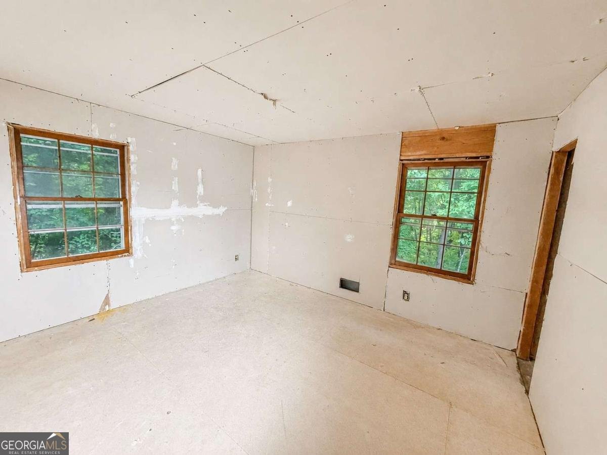 1512 Pine Circle Lawrenceville - Photo 6