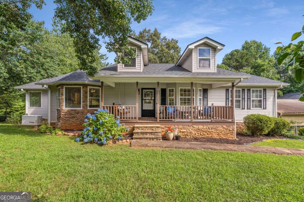 214 Piney Woods Drive Ellijay - main photo
