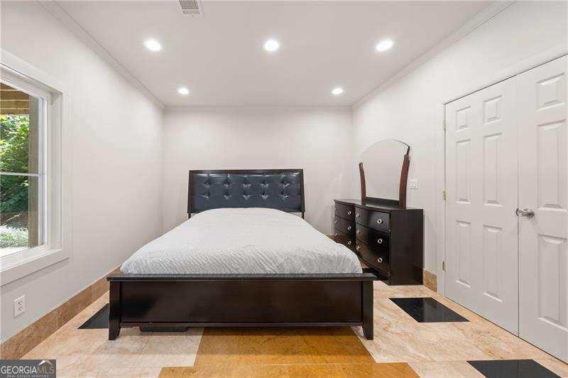 155 Marsh Glen Point Sandy Springs - Photo 41