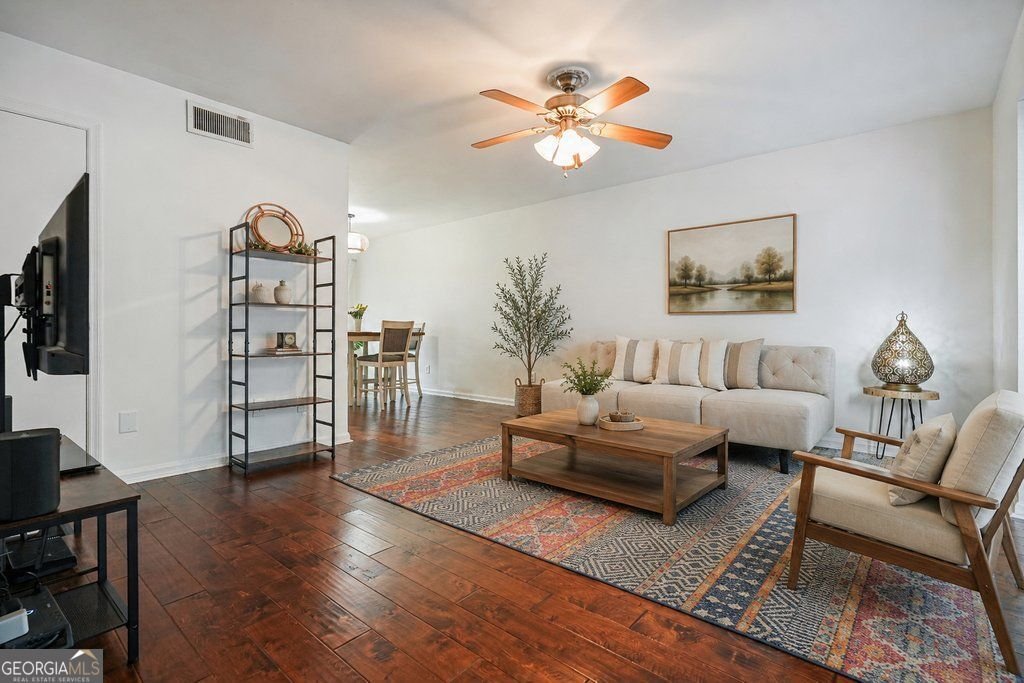 136 Peachtree Memorial Drive Atlanta - Photo 8