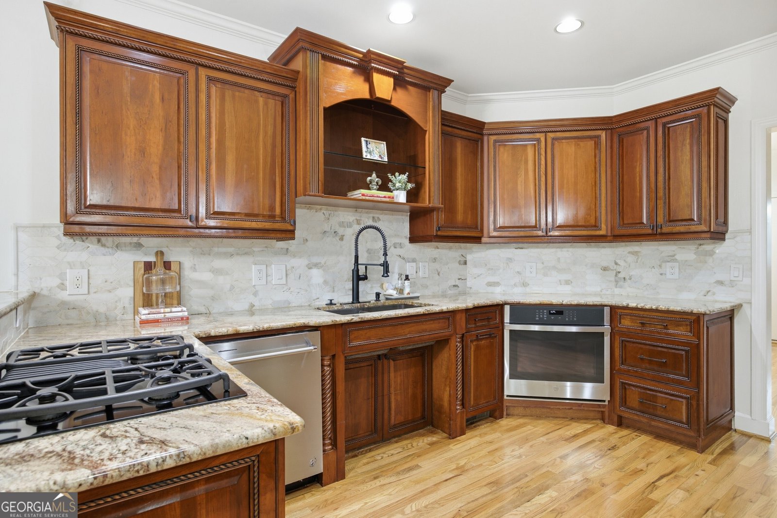 7030 Sweet Creek Road Johns Creek - Photo 6
