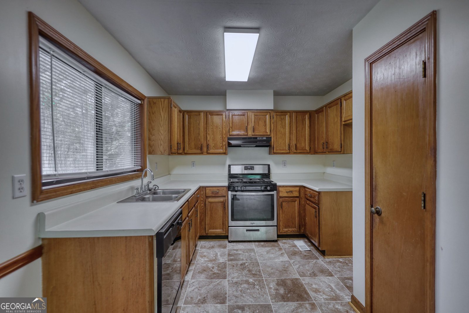 2660 Hewatt Road Snellville - Photo 13