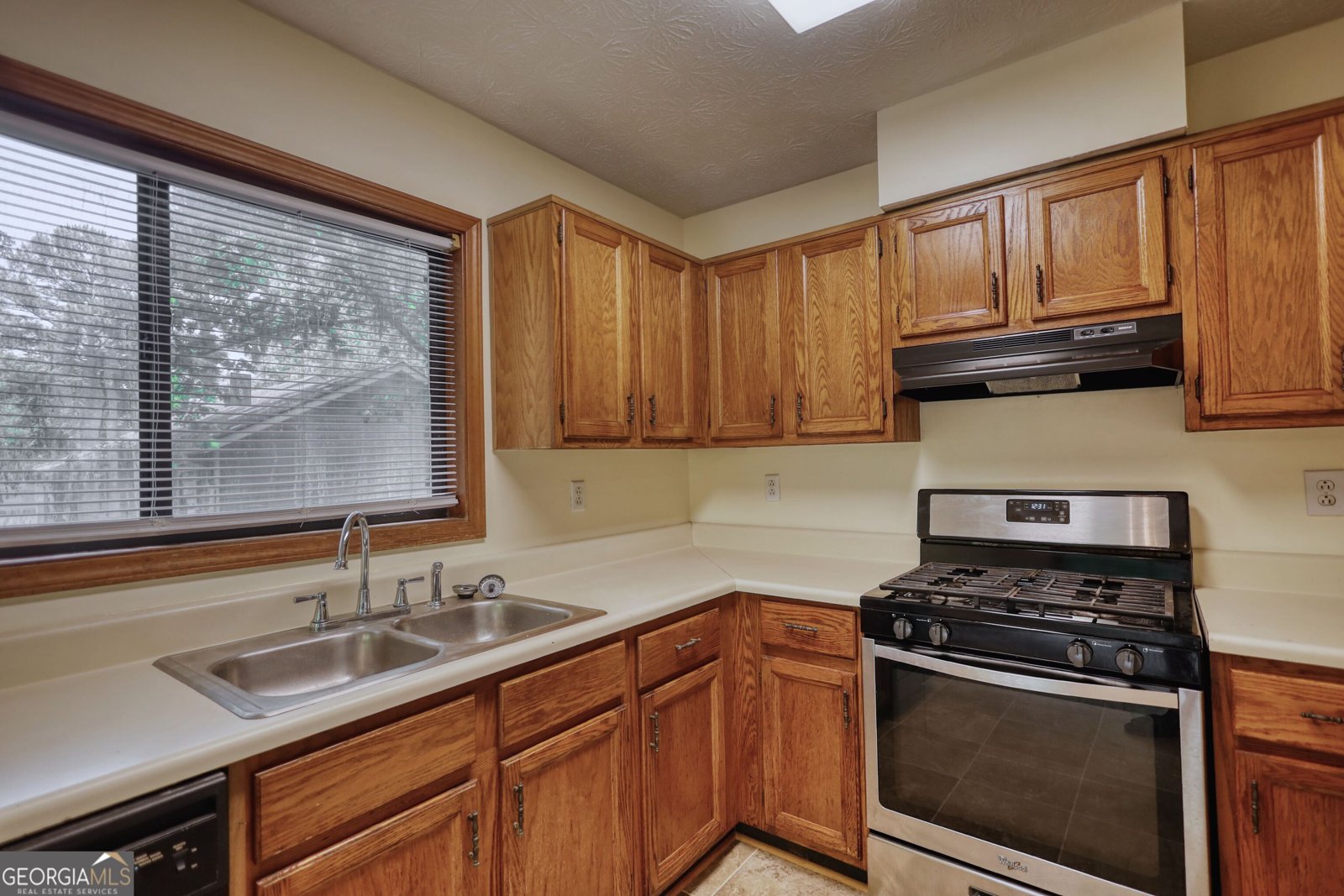 2660 Hewatt Road Snellville - Photo 9