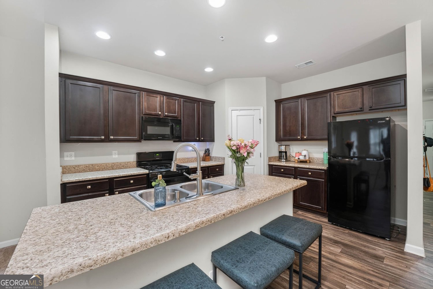 122 Oakview Passage Canton - Photo 10