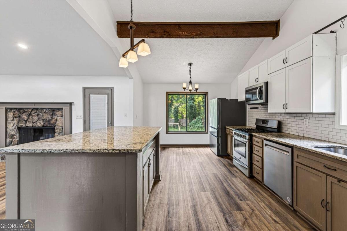 5169 Rockbridge Drive Stone Mountain - Photo 13
