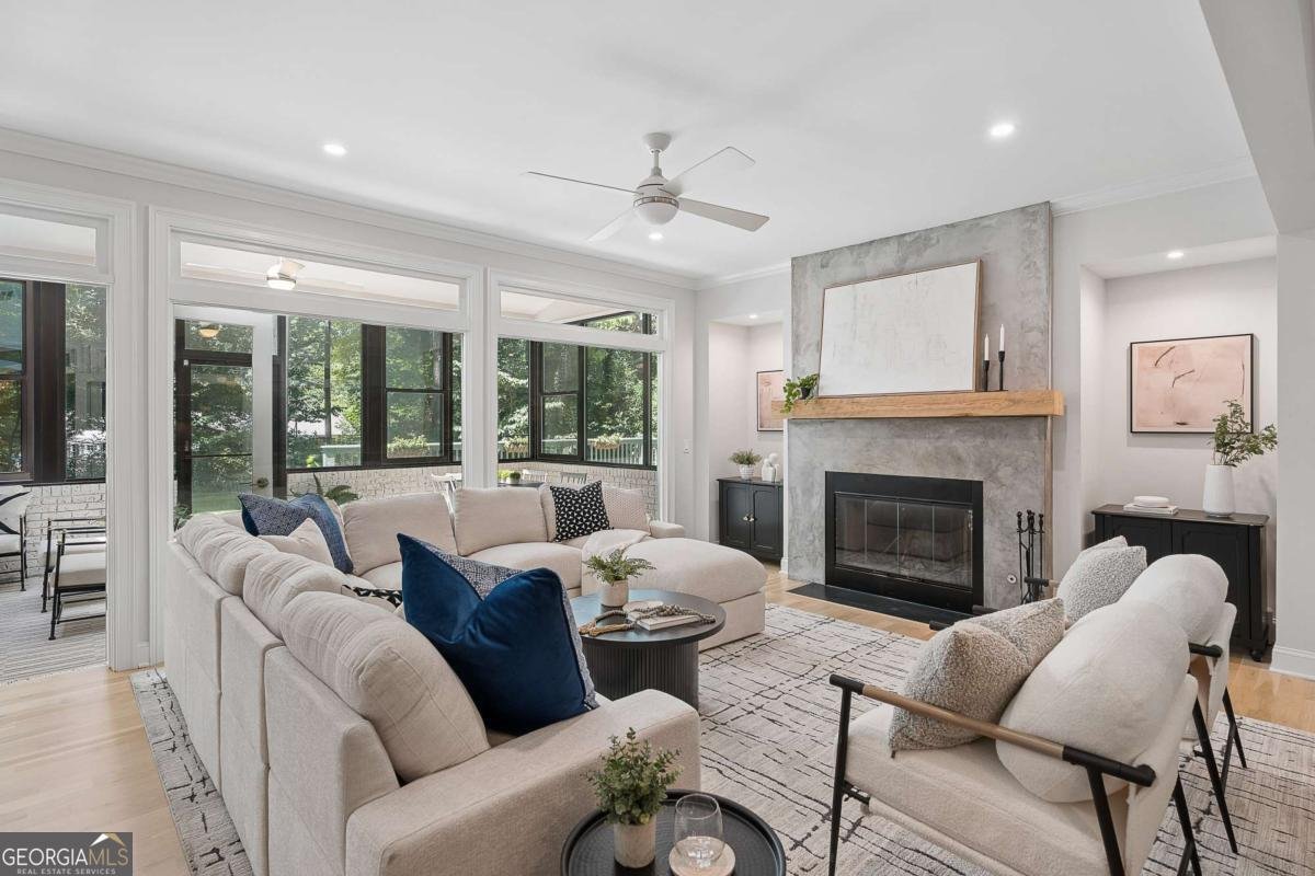 2094 Azalea Circle Decatur - Photo 16