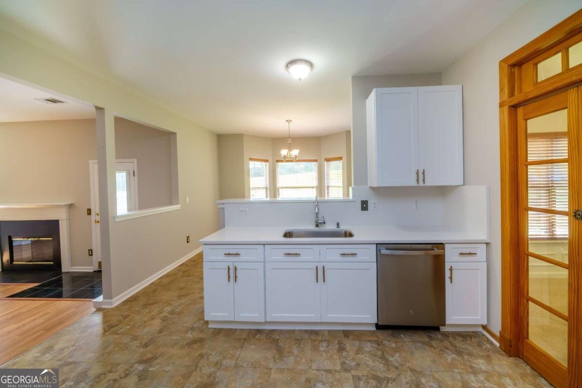 435 Rockbass Road Suwanee - Photo 9