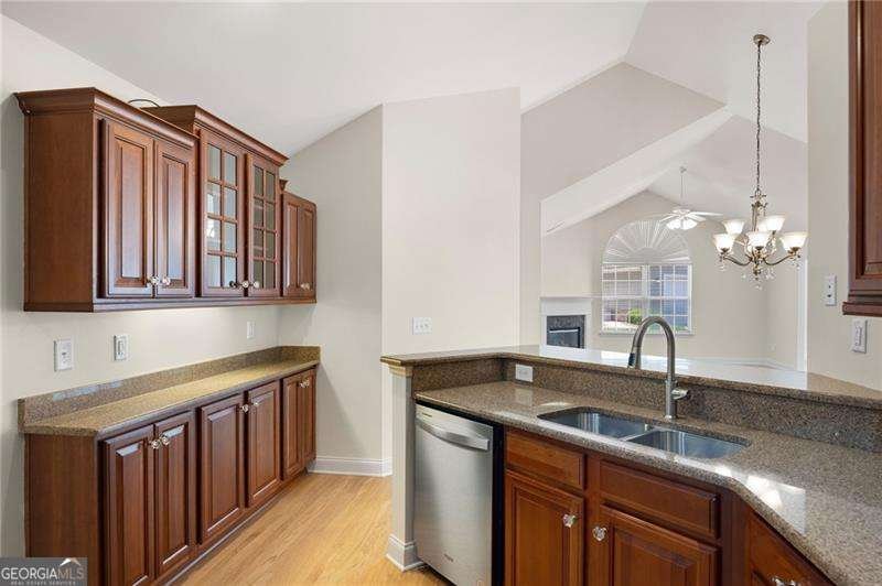 5276 Stone Village Circle Kennesaw - Photo 11