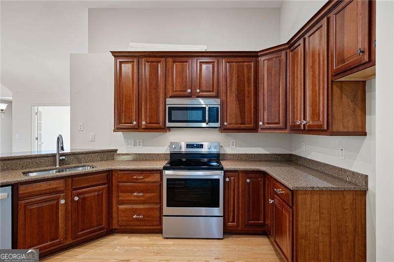 5276 Stone Village Circle Kennesaw - Photo 12