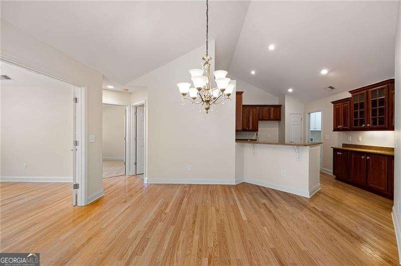 5276 Stone Village Circle Kennesaw - Photo 6
