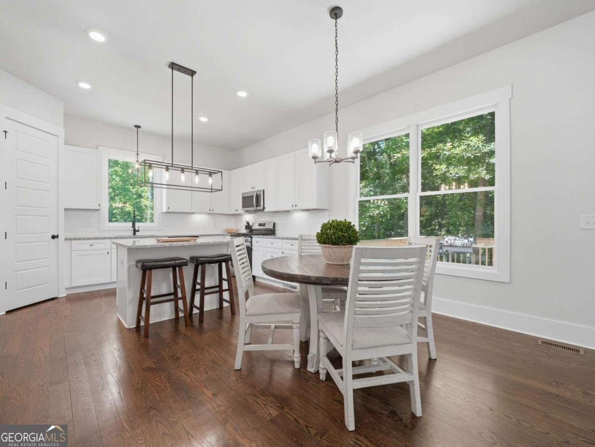 110 Old Avery Drive Canton - Photo 11