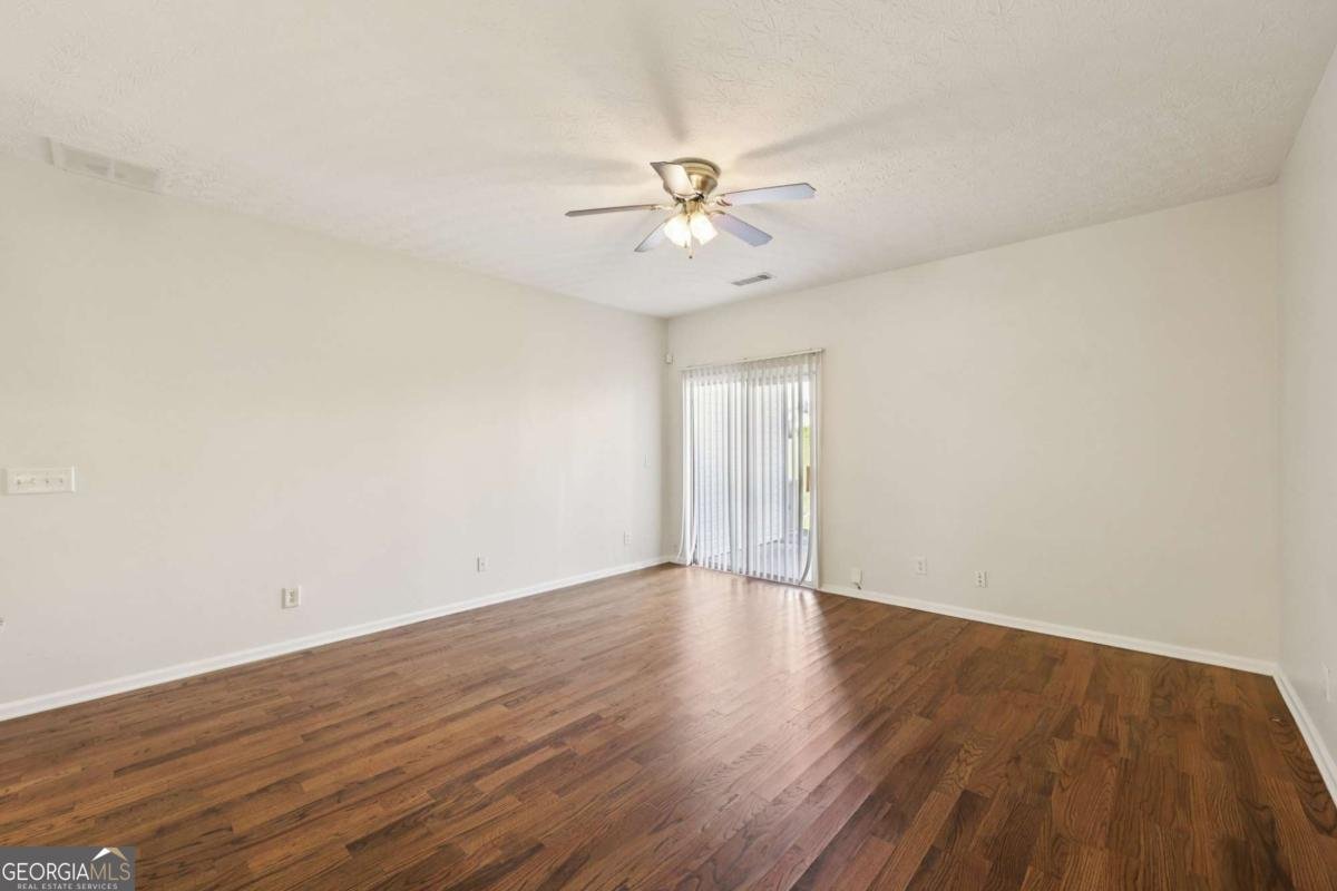 1363 Penhurst Drive Lawrenceville - Photo 8