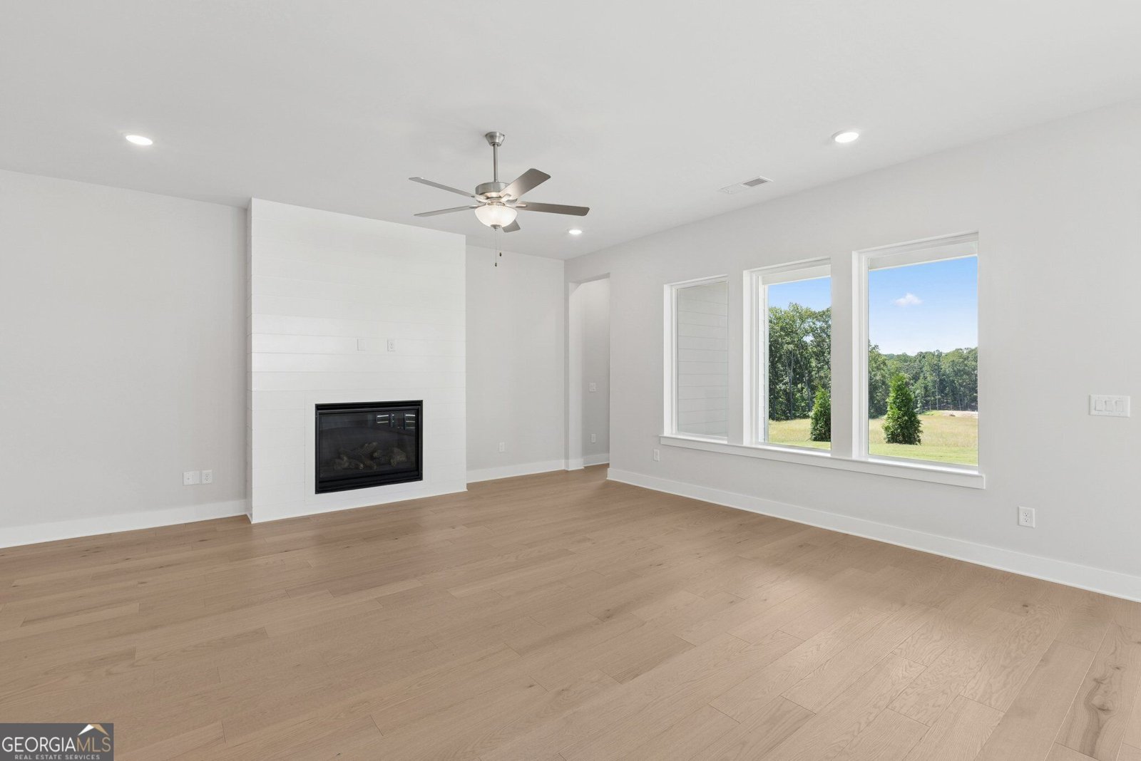 1395 Autumn Lake Drive Gainesville - Photo 9