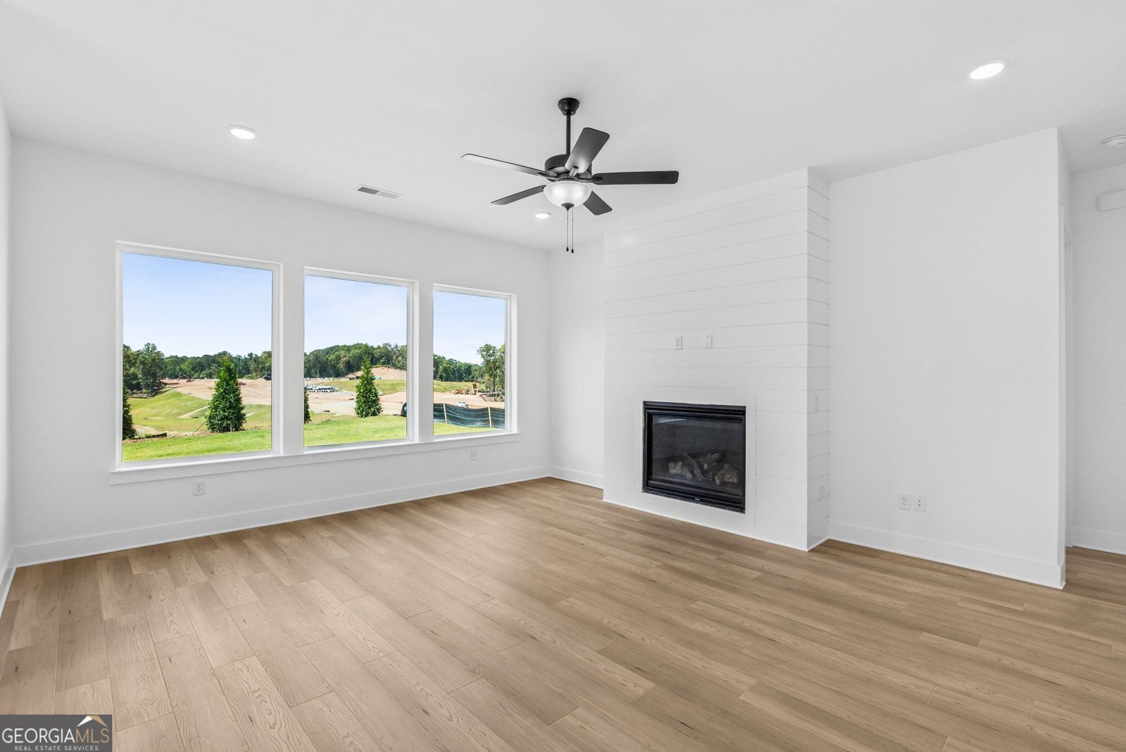 1403 Autumn Lake Drive Gainesville - Photo 9
