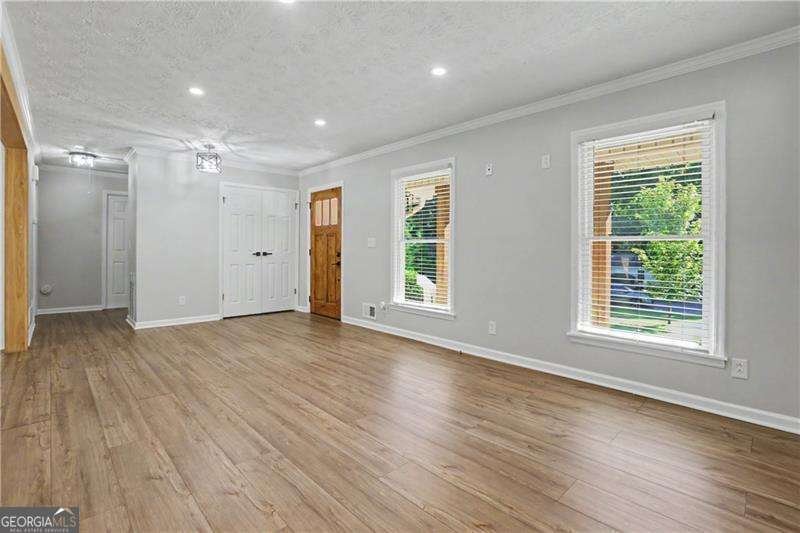 4422 White Oak Drive Sugar Hill - Photo 11