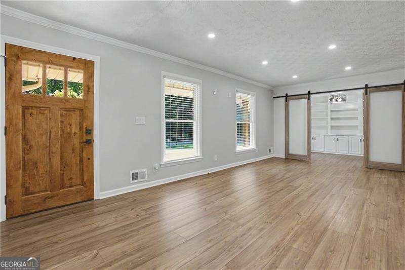 4422 White Oak Drive Sugar Hill - Photo 8