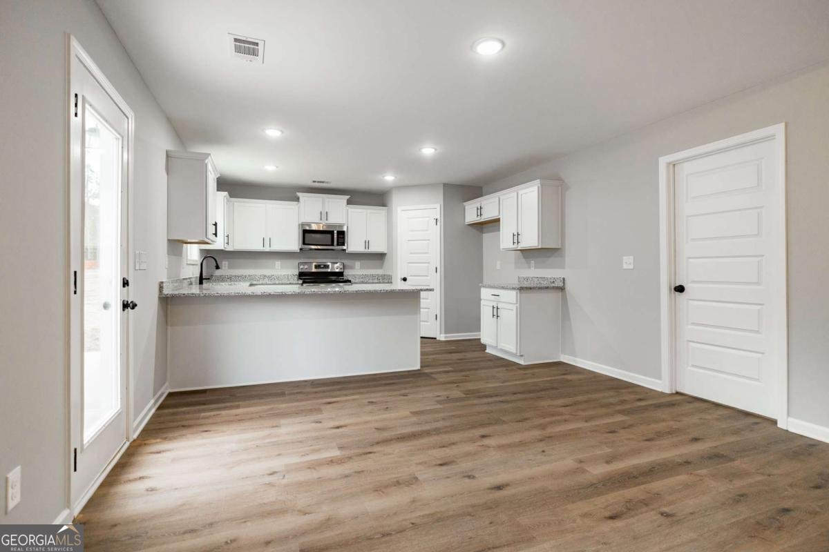 107 Berkeshire Court Athens - Photo 10