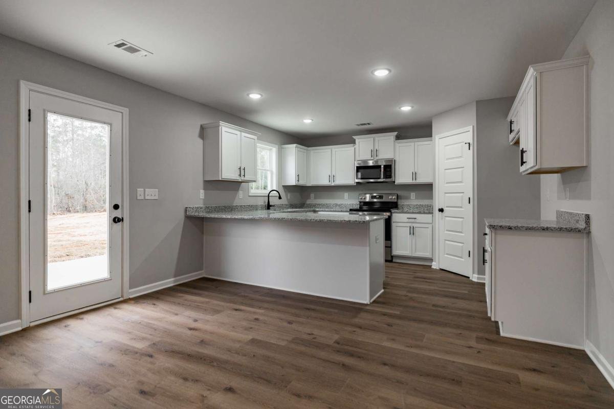 107 Berkeshire Court Athens - Photo 11