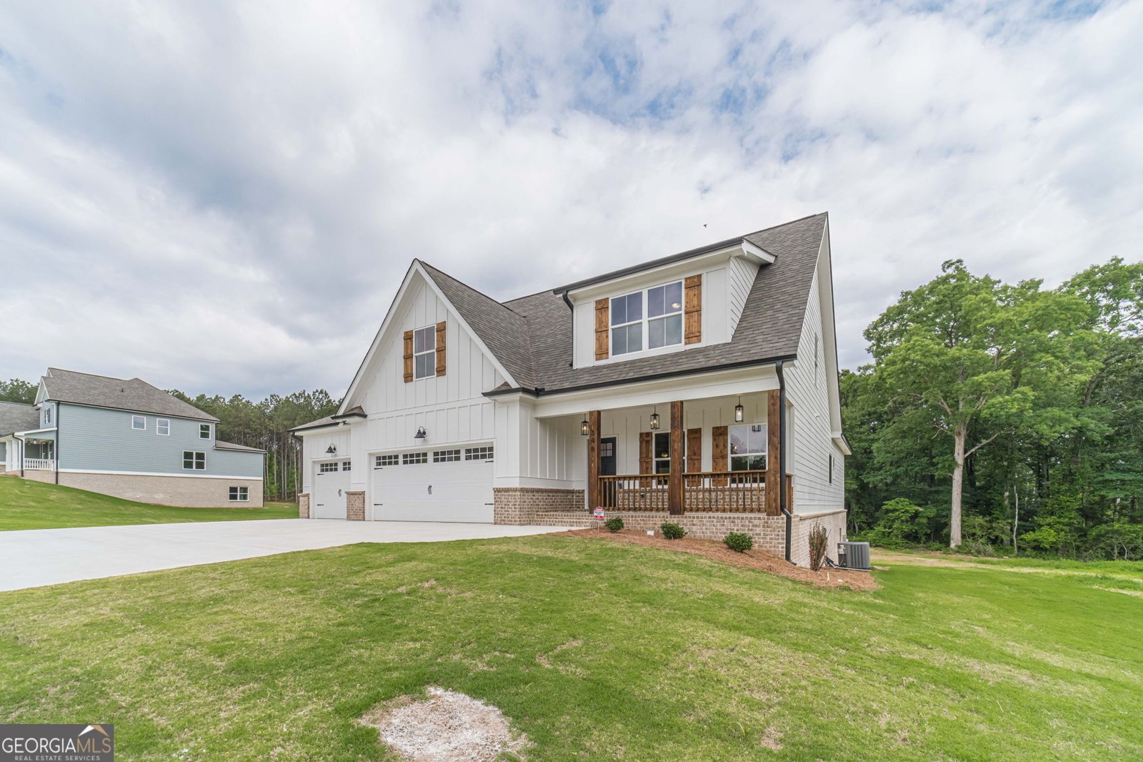 348 Pinewood Drive Covington - Photo 2