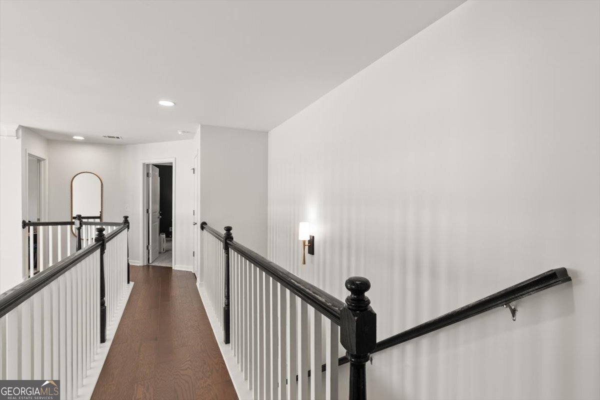 500 Lakeview Court Woodstock - Photo 32