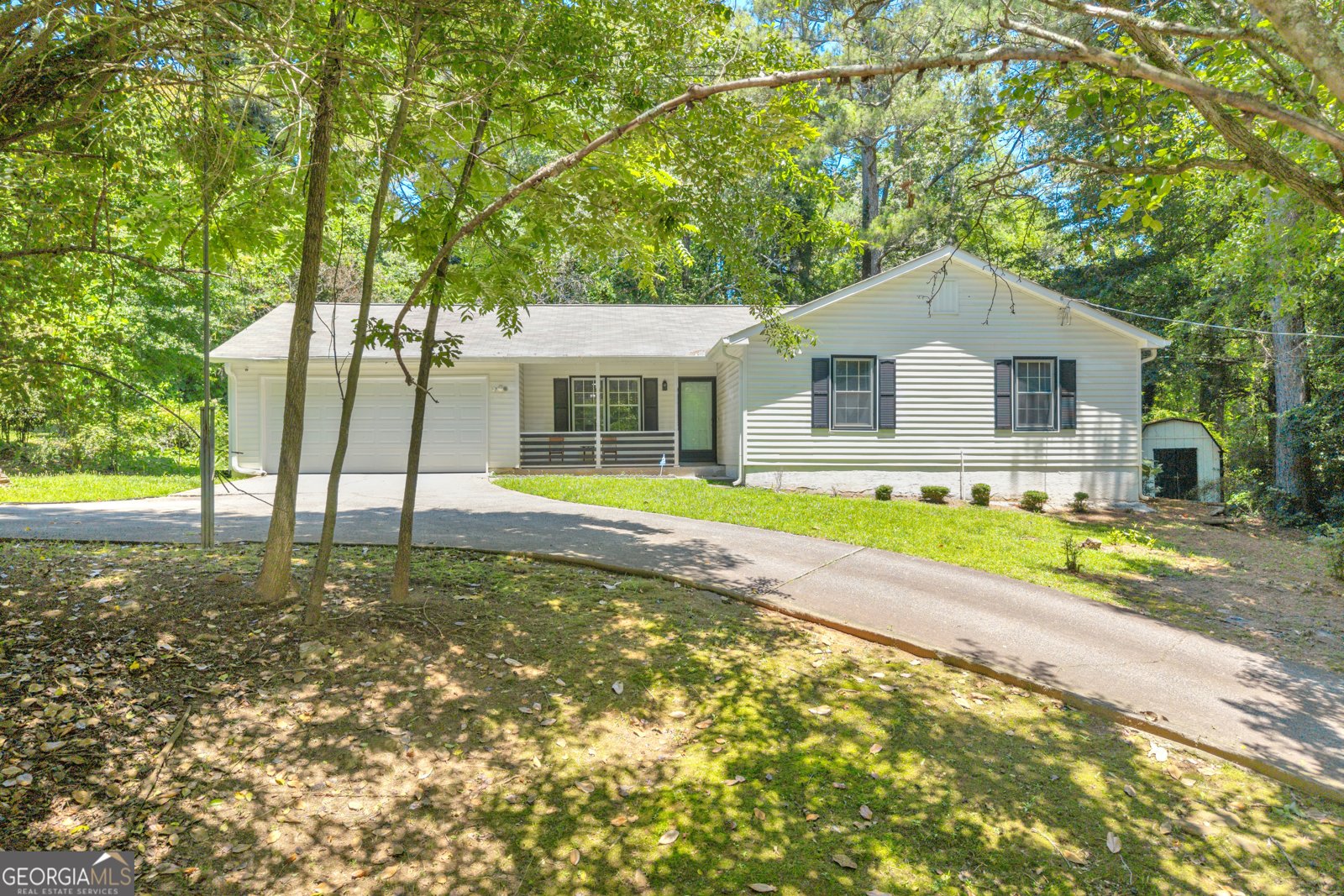 3992 Wrexham Drive Snellville - main photo