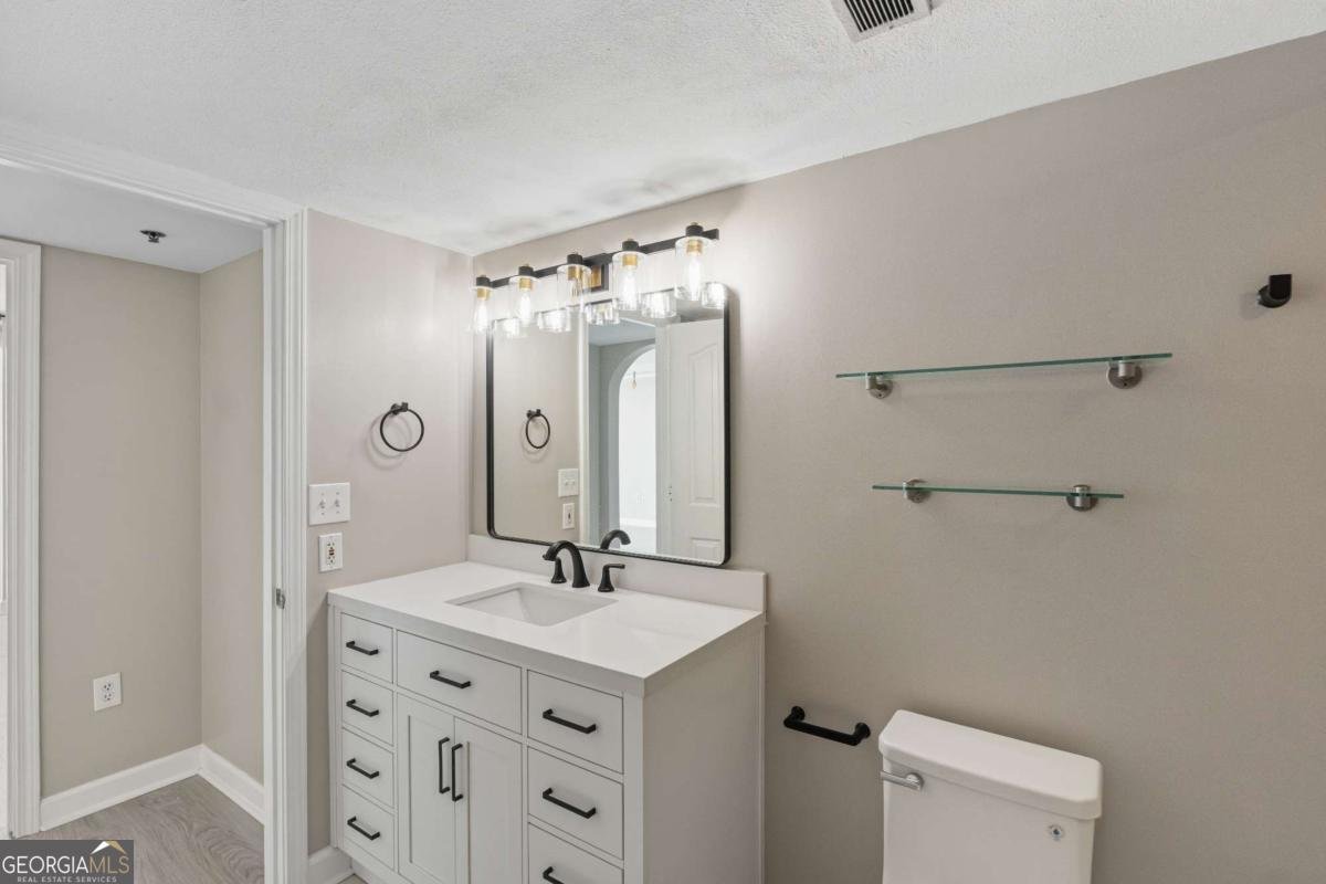 2870 Pharr Court South Atlanta - Photo 19