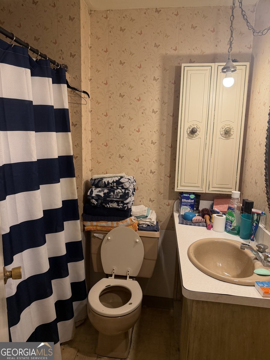 1761 Grove Point Road Savannah - Photo 8