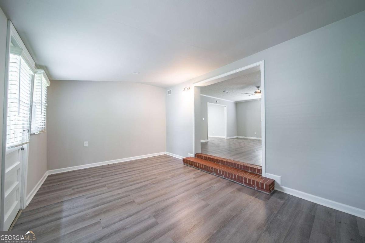 6040 Luna Drive Columbus - Photo 15