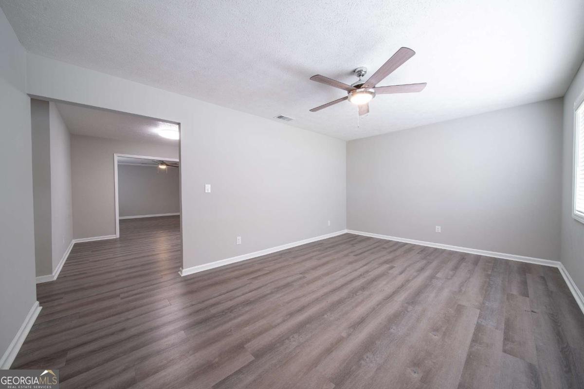 6040 Luna Drive Columbus - Photo 8
