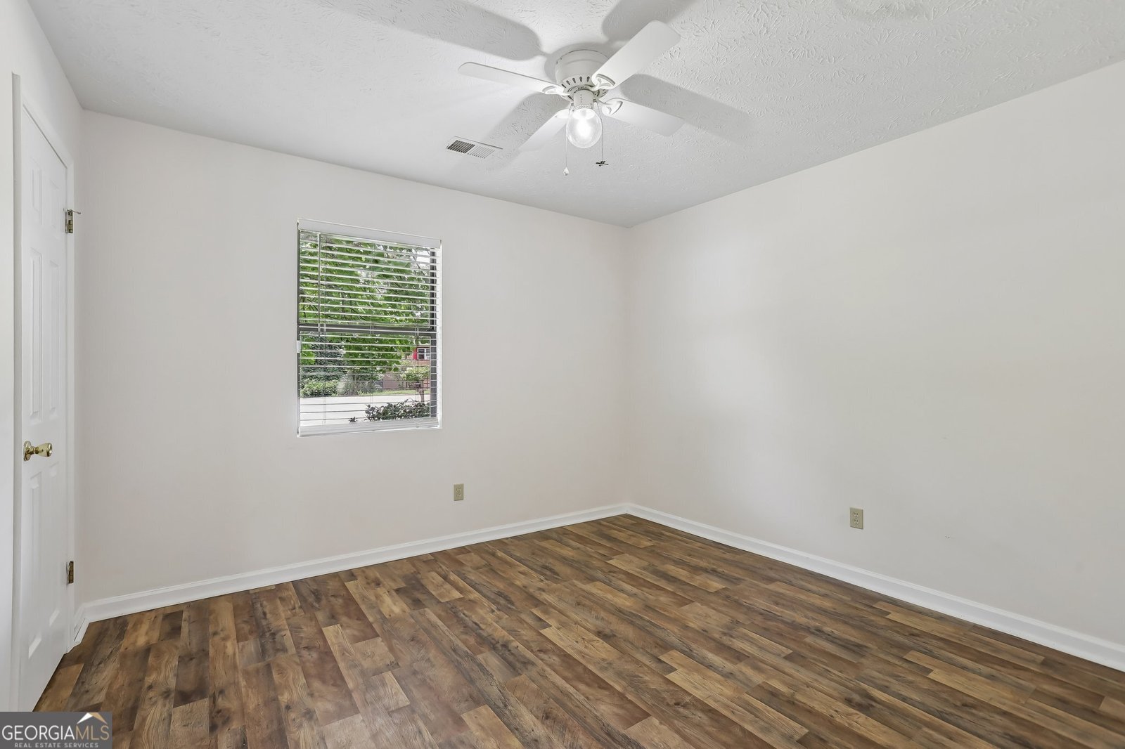 5800 Angela Court Douglasville - Photo 11