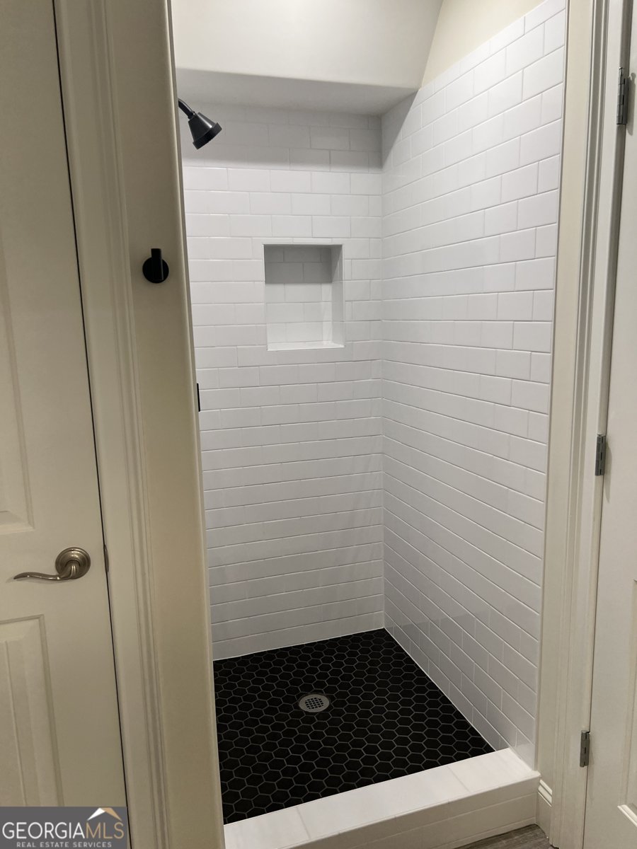 446 Lakeshore Drive Monroe - Photo 32