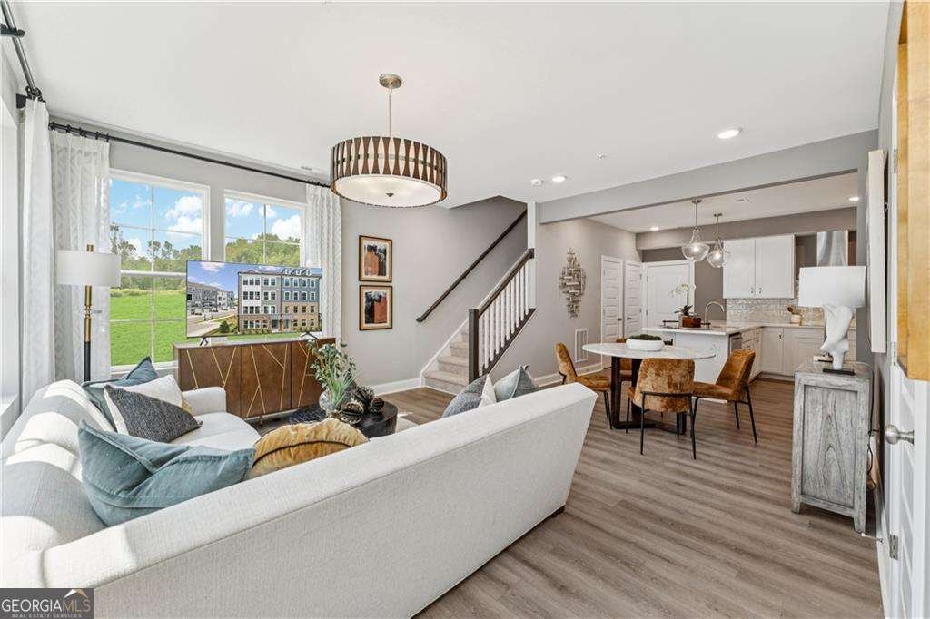 332 Skylar Court Atlanta - Photo 11