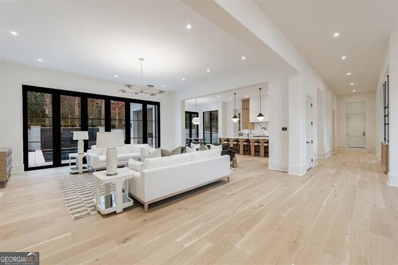 2983 Habersham Court Atlanta - Photo 17