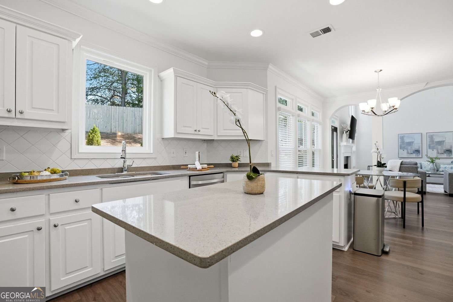 1200 Woodlawn Drive Marietta - Photo 10