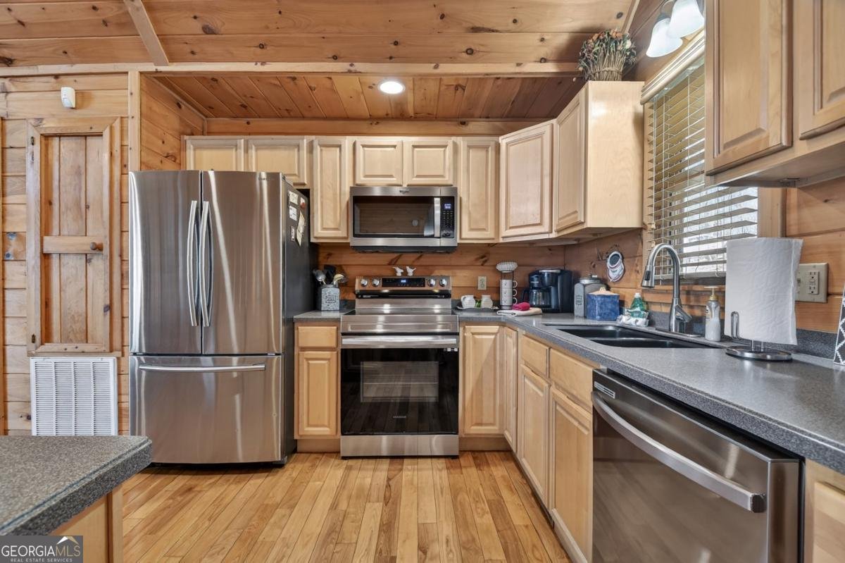 195 Trina Lane Blue Ridge - Photo 16