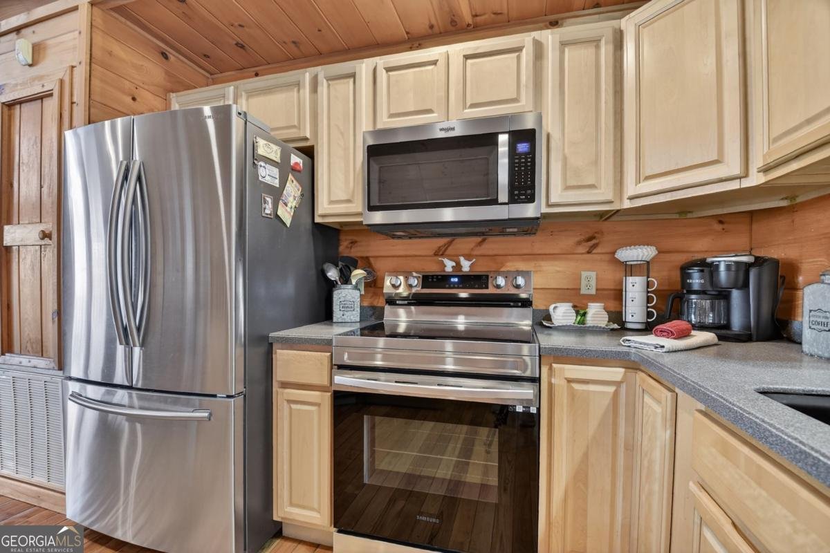 195 Trina Lane Blue Ridge - Photo 17