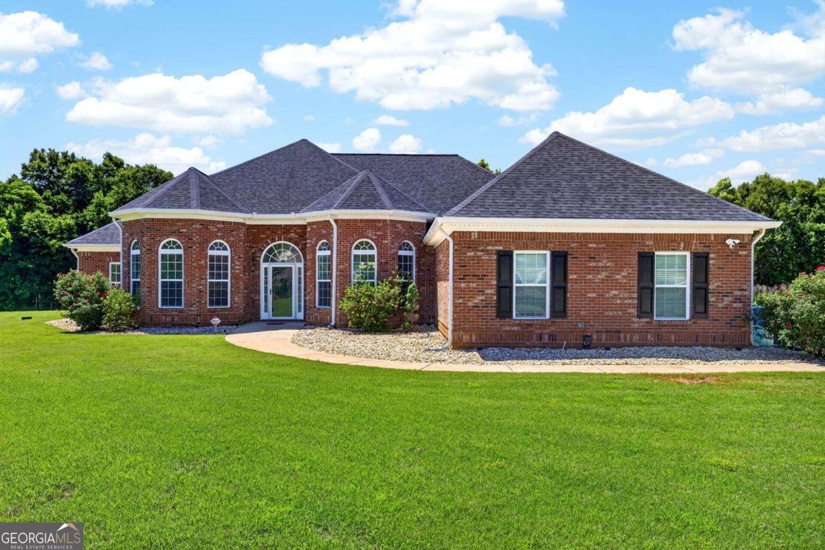 70 Toscanno Drive Covington - main photo