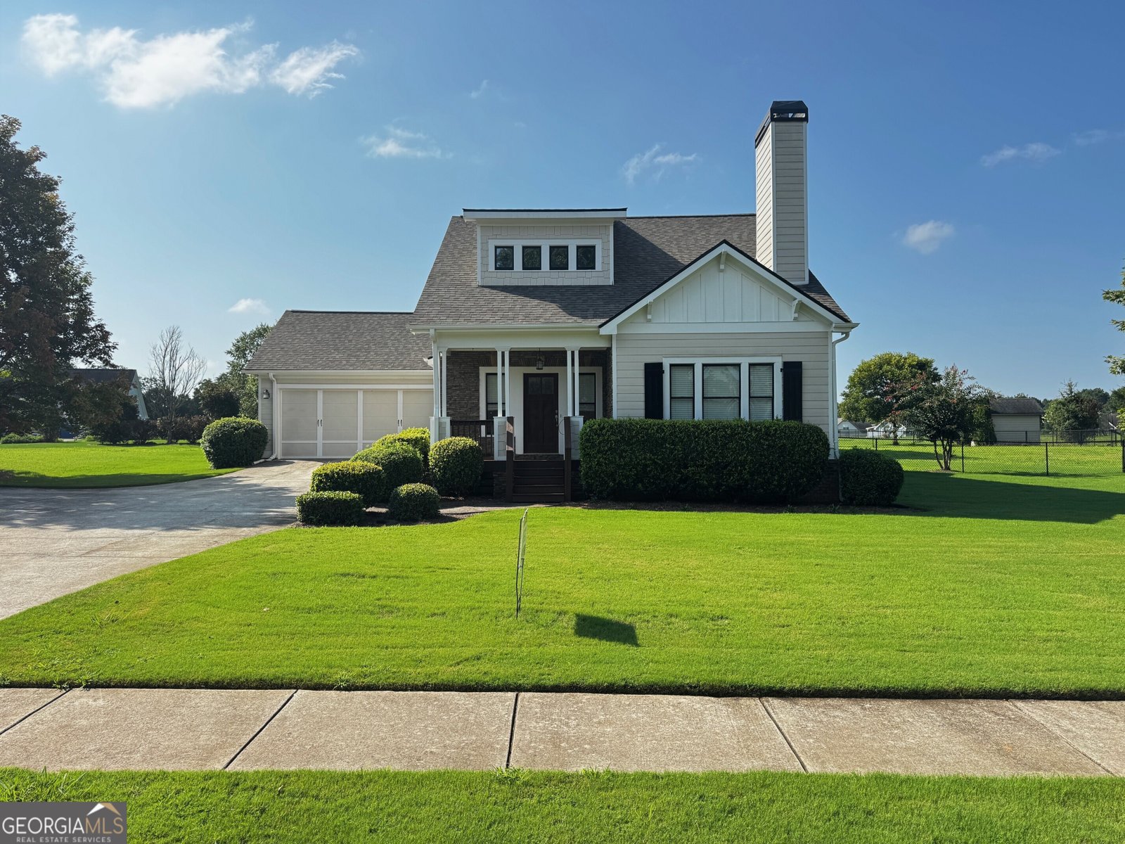 1713 Townside Drive Bishop - main photo