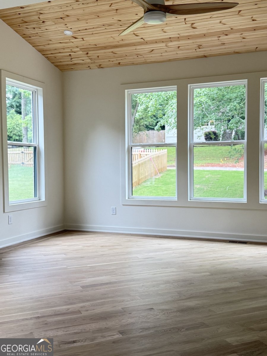 1202 Thomas Road Decatur - Photo 16