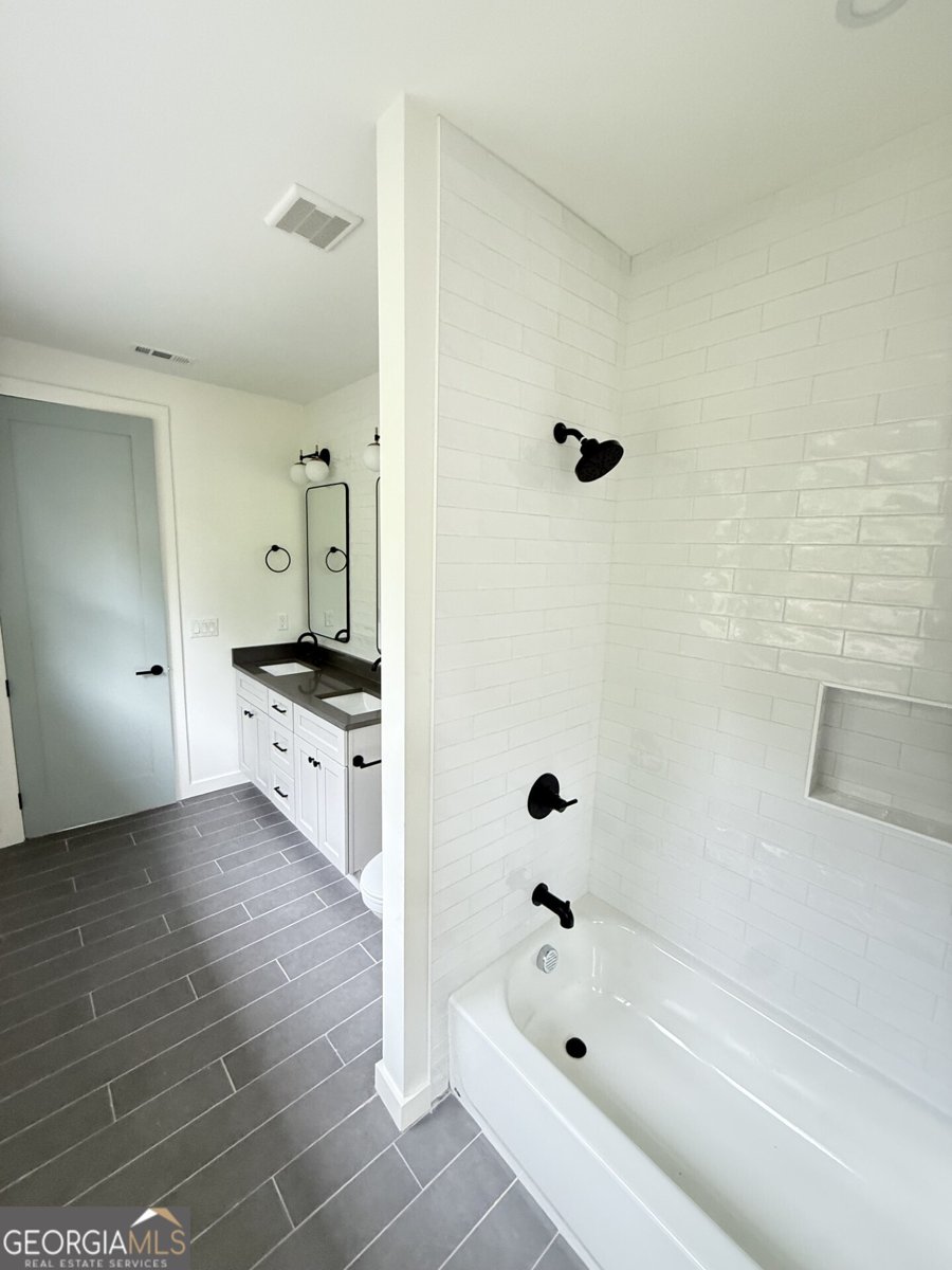 1202 Thomas Road Decatur - Photo 31