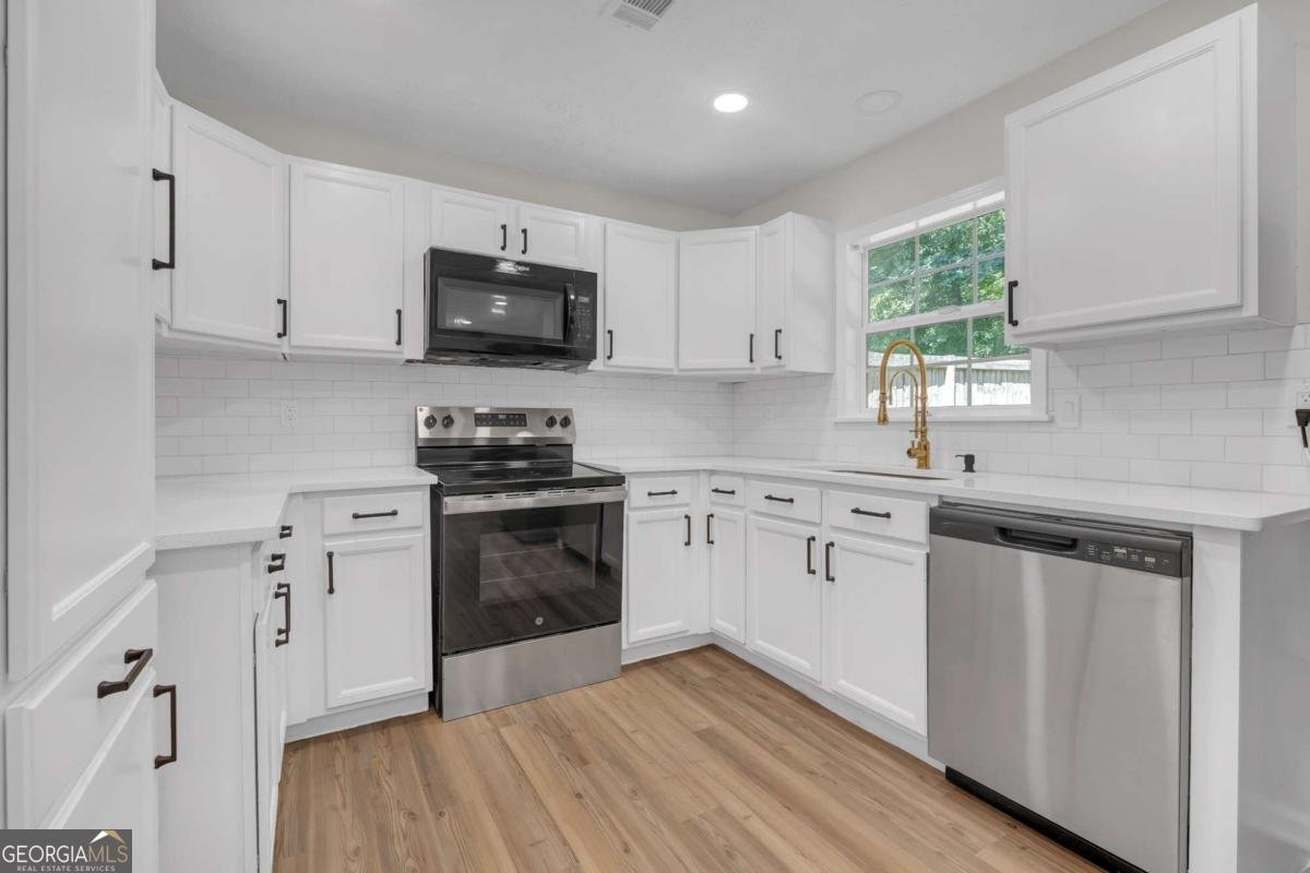 1258 Autumn Hill Lane Stone Mountain - Photo 10