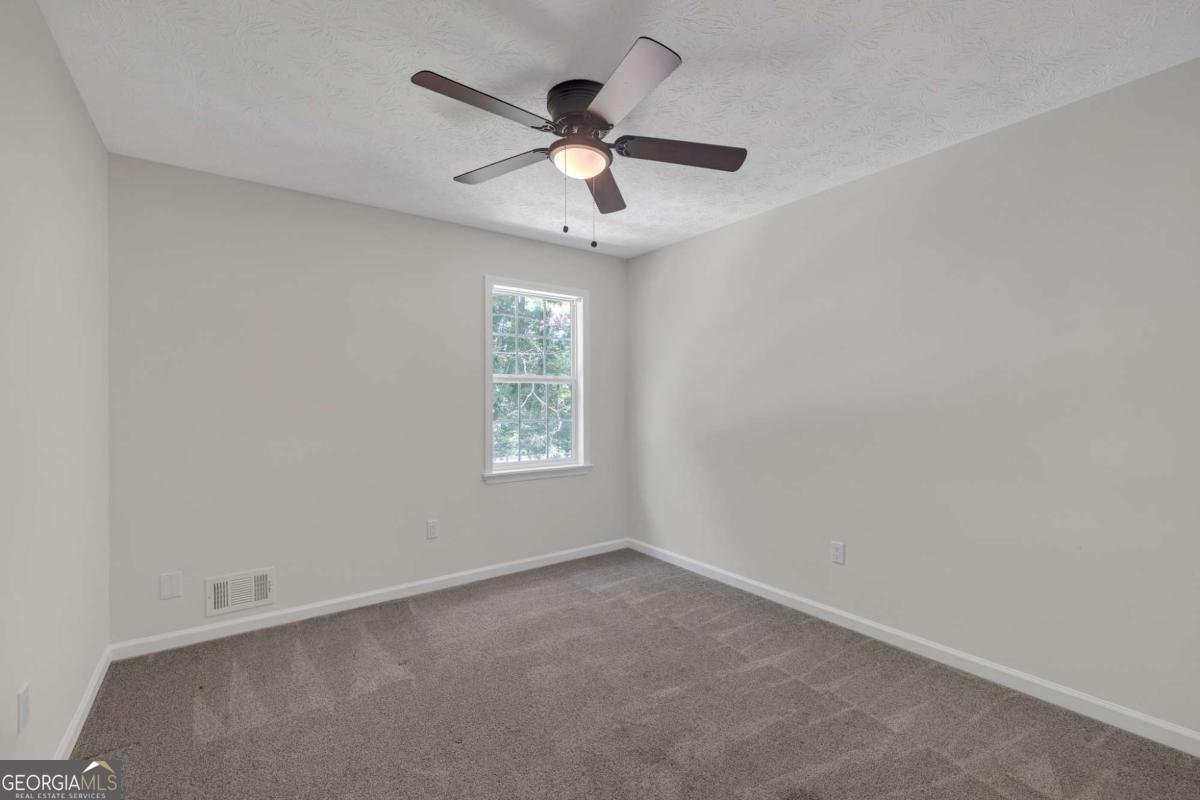 1258 Autumn Hill Lane Stone Mountain - Photo 16