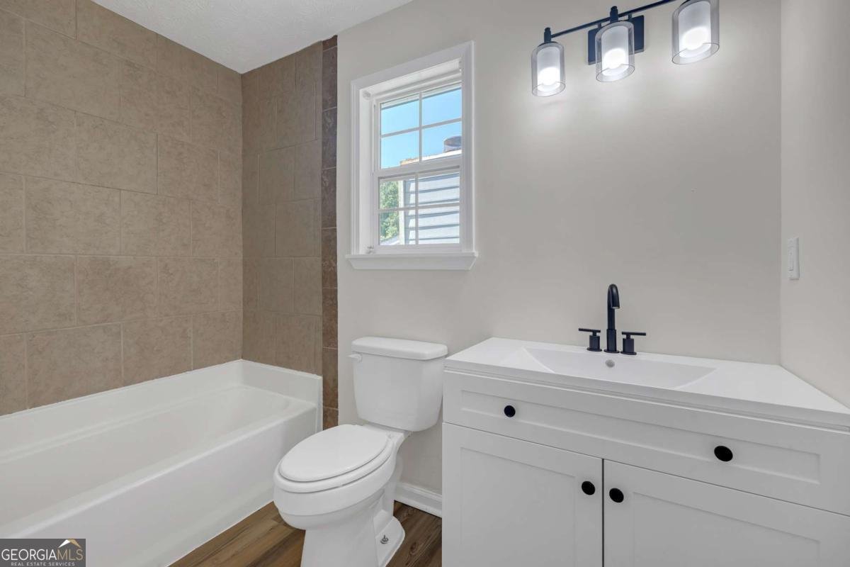 1258 Autumn Hill Lane Stone Mountain - Photo 18